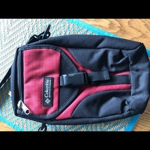 Columbia sportswear rugged small tote